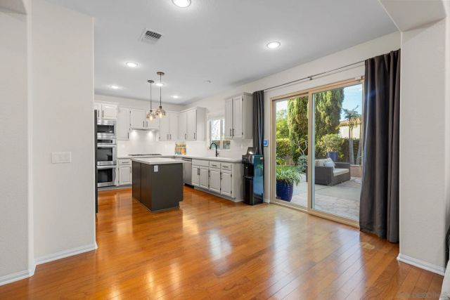 7256 Caribou Ct, San Diego, CA 92129