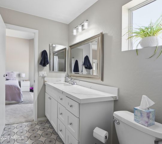 2135 E DANBURY Road, Phoenix, AZ 85022