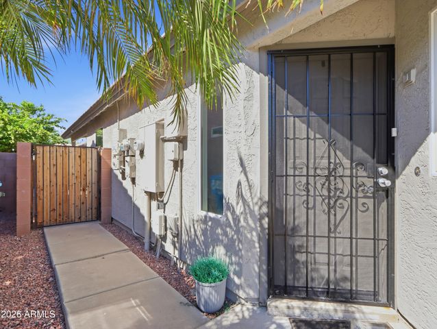 2135 E DANBURY Road, Phoenix, AZ 85022