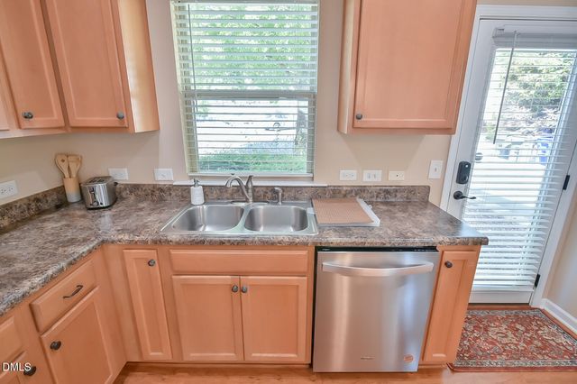 106 Kiley Street, Chapel Hill, NC 27516
