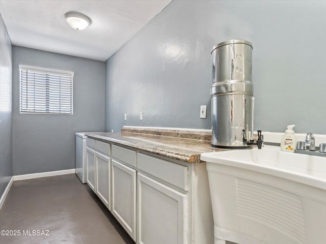 2660 E Darlene Lane, Vail, AZ 85641