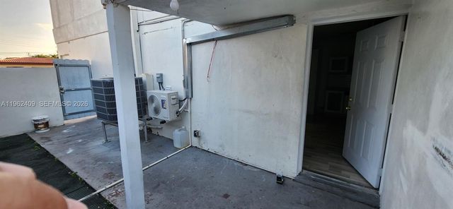 291 W 41st St 0, Hialeah, FL 33012