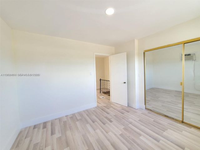 291 W 41st St 0, Hialeah, FL 33012