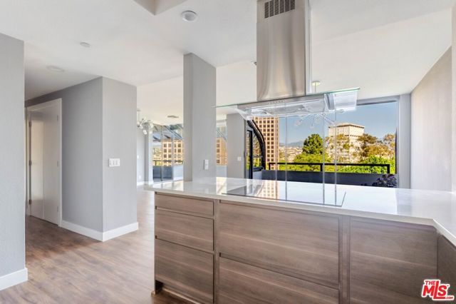 880 W 1st Street 712, Los Angeles, CA 90012
