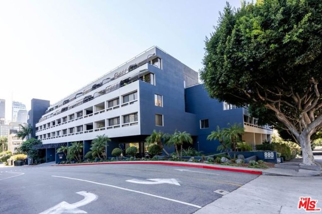 880 W 1st Street 712, Los Angeles, CA 90012