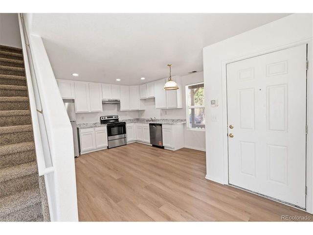837 Mockingbird Ln, Brighton, CO 80601