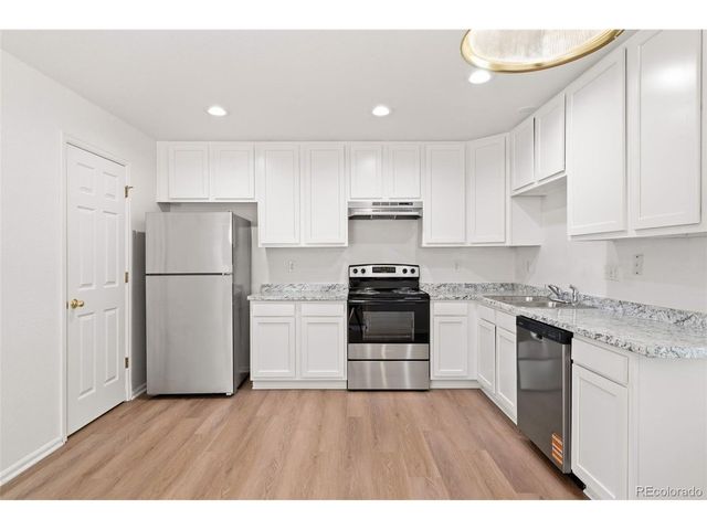 837 Mockingbird Ln, Brighton, CO 80601