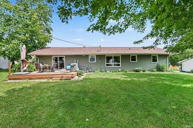 515 Sunset Lane, Middlebury, IN 46540
