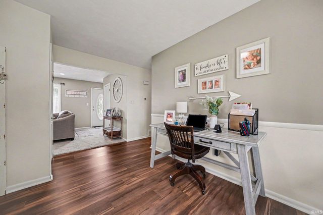 515 Sunset Lane, Middlebury, IN 46540