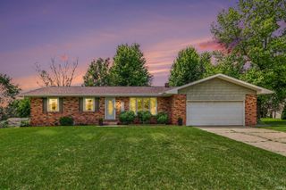 515 Sunset Lane, Middlebury, IN 46540