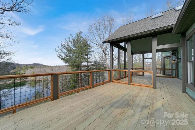 5039 Connestee Trail, Brevard, NC 28712