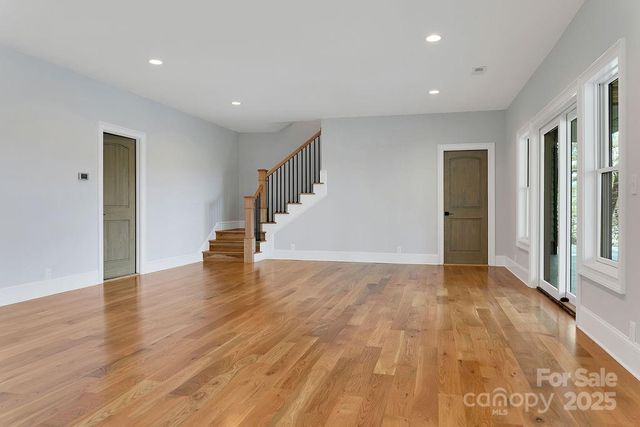 5039 Connestee Trail, Brevard, NC 28712