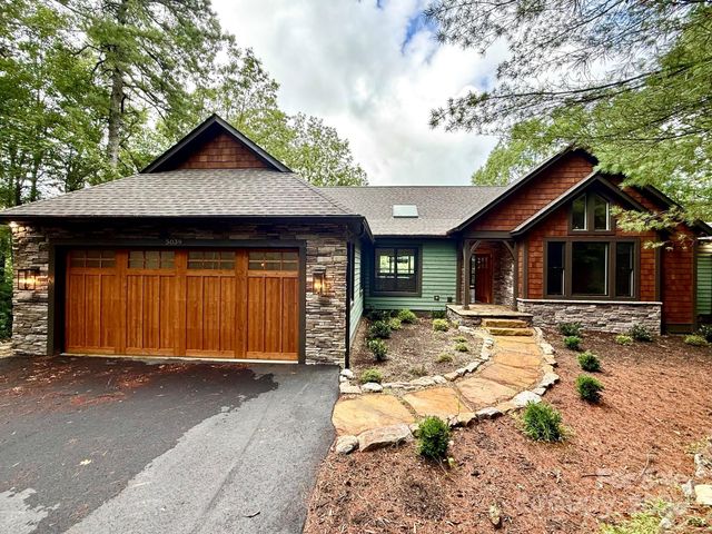 5039 Connestee Trail, Brevard, NC 28712