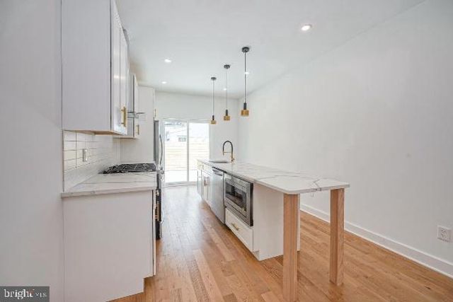 1323 S 22ND ST, Philadelphia, PA 19146