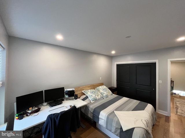 1323 S 22ND ST, Philadelphia, PA 19146