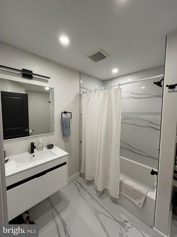 1323 S 22ND ST, Philadelphia, PA 19146