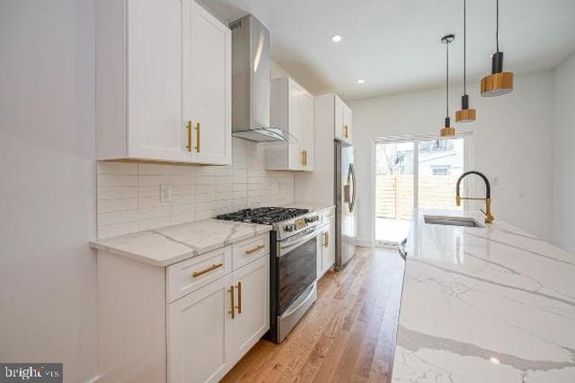 1323 S 22ND ST, Philadelphia, PA 19146