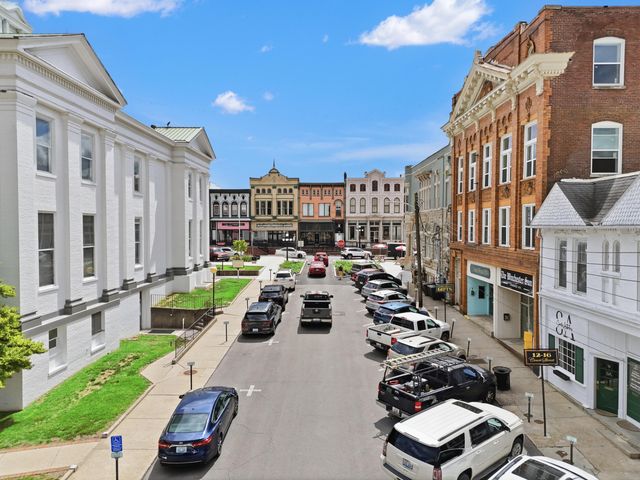 339 S Main Street, Winchester, KY 40391