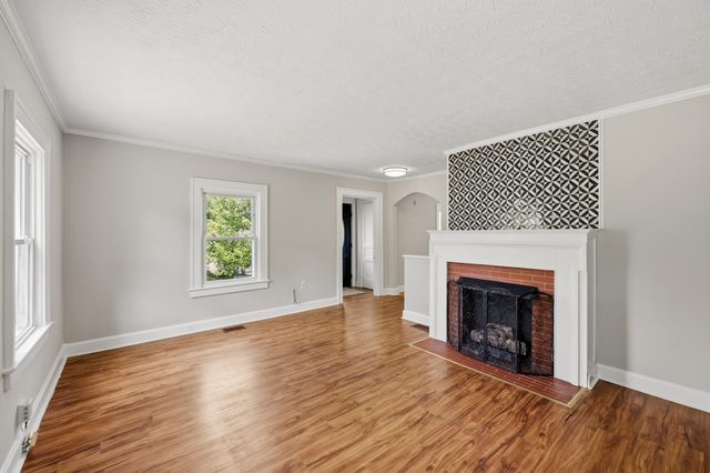 339 S Main Street, Winchester, KY 40391