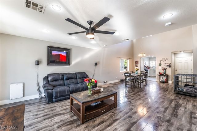 709 Picasso Picture Court, North Las Vegas, NV 89081