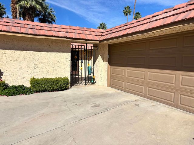 35105 Paseo Malaga, Cathedral City, CA 92234