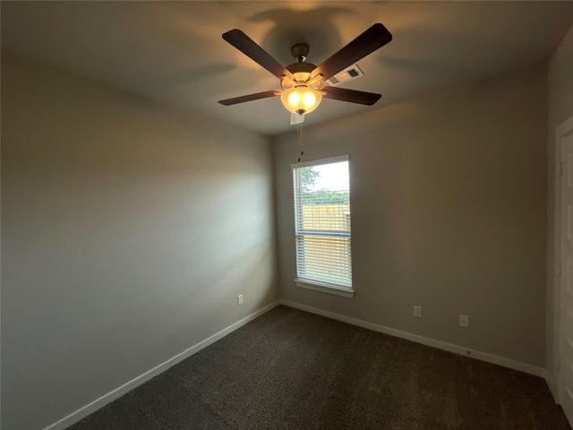 9801 Grosbeak Lane, Magnolia, TX 77354