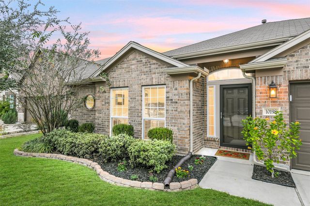10198 N Whimbrel Circle N, Conroe, TX 77385