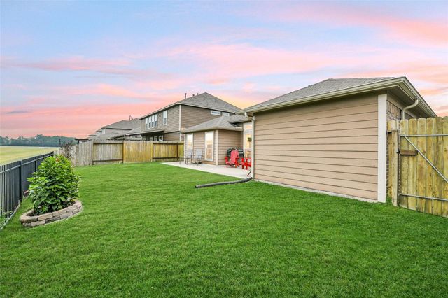 10198 N Whimbrel Circle N, Conroe, TX 77385