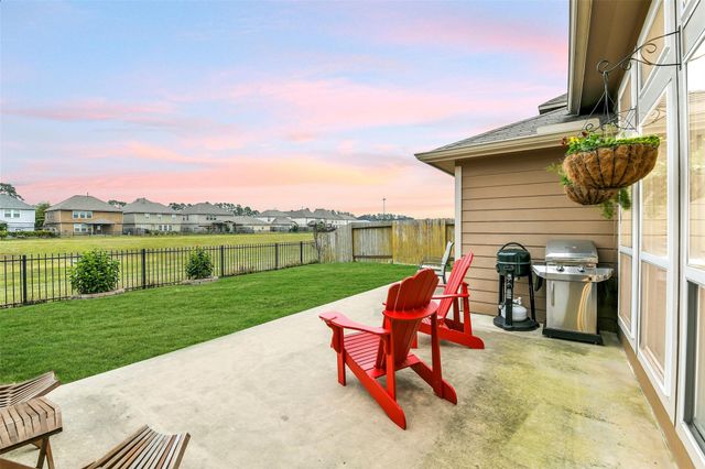 10198 N Whimbrel Circle N, Conroe, TX 77385