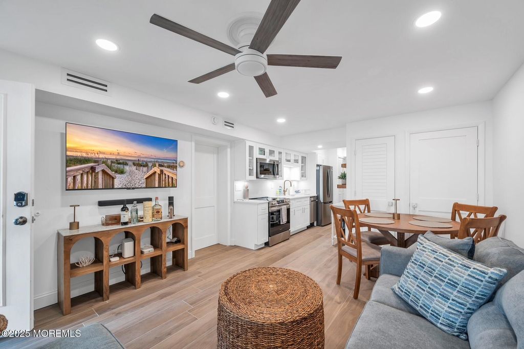 438 Highway 35 N 4109, Mantoloking, NJ 08738