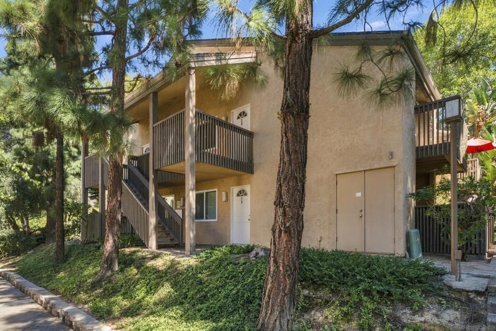 8692 Via Mallorca D, La Jolla, CA 92037 — photo 2