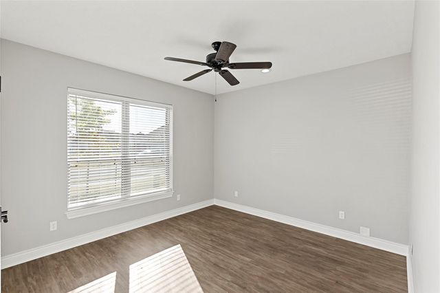 2912 Goldberg Drive, Bryan, TX 77808