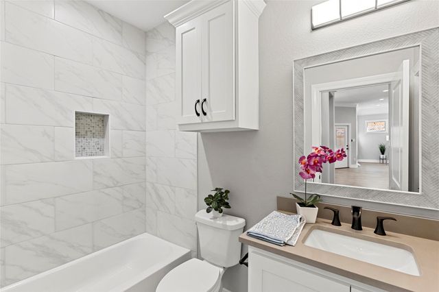 2912 Goldberg Drive, Bryan, TX 77808