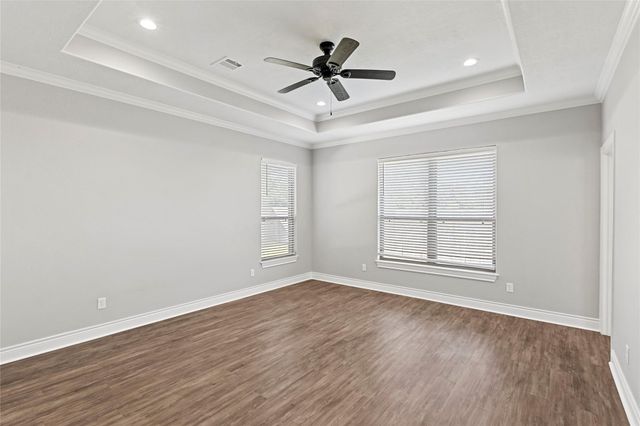 2912 Goldberg Drive, Bryan, TX 77808