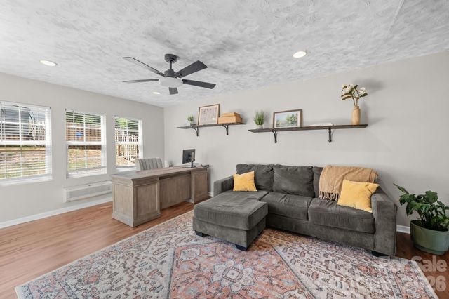 8015 Leisure Lane, Huntersville, NC 28078