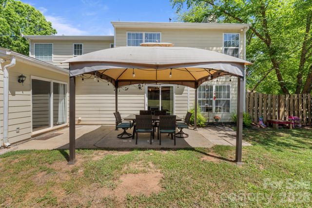 8015 Leisure Lane, Huntersville, NC 28078