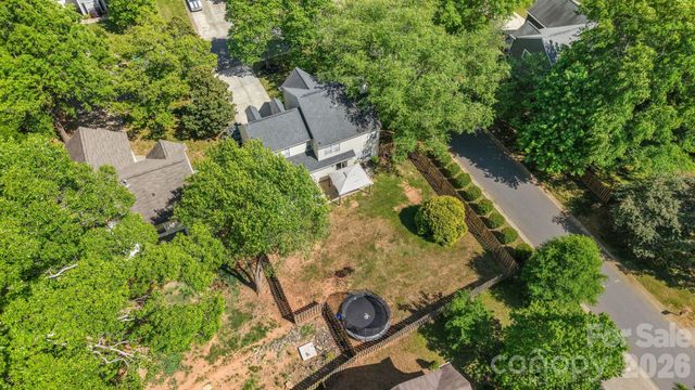 8015 Leisure Lane, Huntersville, NC 28078