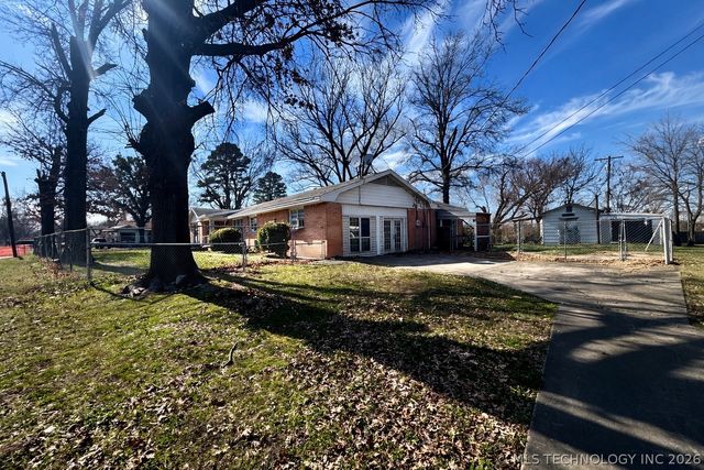 501 S 30th Street, Muskogee, OK 74401