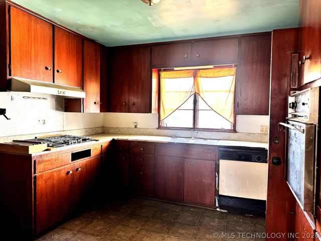 501 S 30th Street, Muskogee, OK 74401