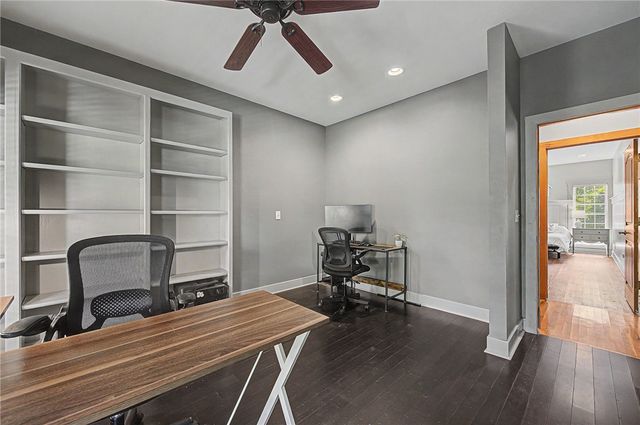 9570 Palomino Drive, Rogers, AR 72758