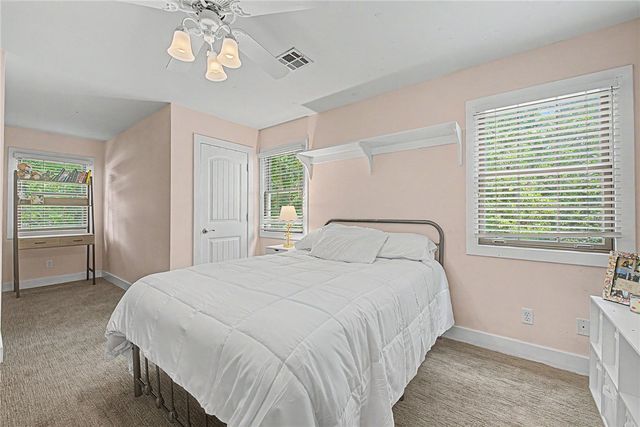 9570 Palomino Drive, Rogers, AR 72758