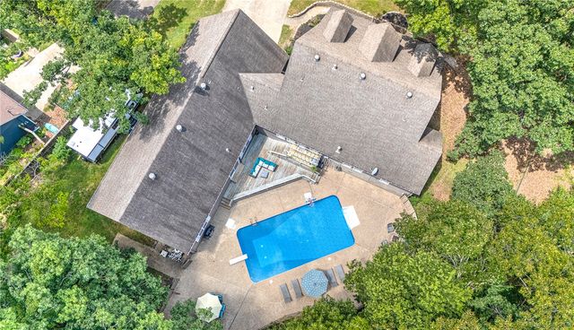 9570 Palomino Drive, Rogers, AR 72758