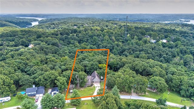 9570 Palomino Drive, Rogers, AR 72758
