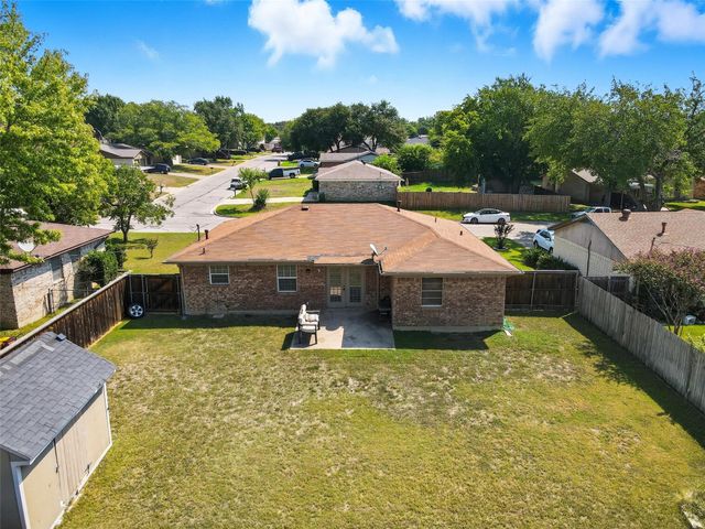 5933 Jackie Terrace, Watauga, TX 76148