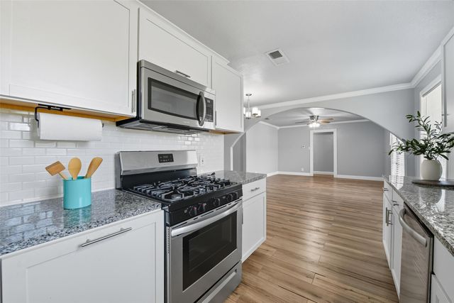 5933 Jackie Terrace, Watauga, TX 76148