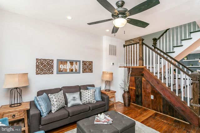 230 E BARNEY ST, Baltimore, MD 21230