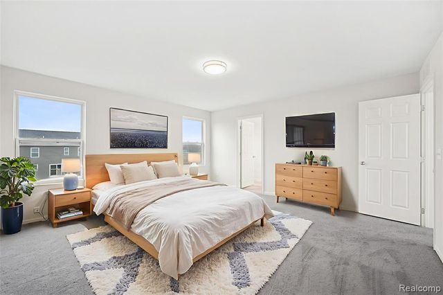 649 Swift Creek Drive, Chelsea, MI 48118