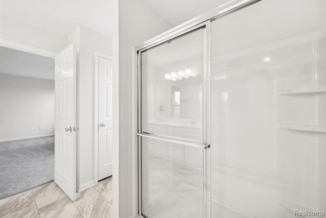 649 Swift Creek Drive, Chelsea, MI 48118