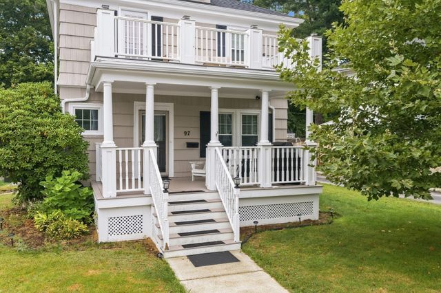 97 Burkeside Ave, Brockton, MA 02301