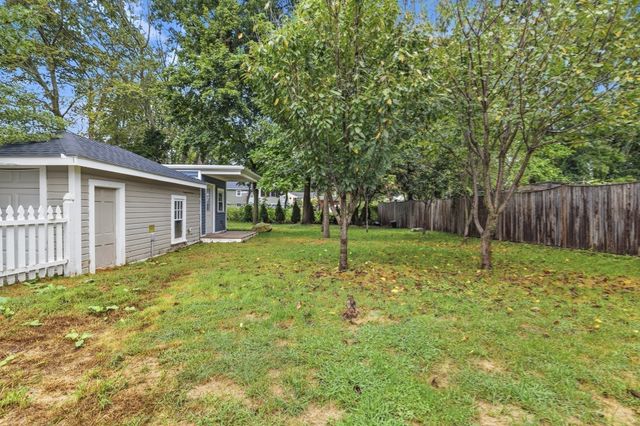 97 Burkeside Ave, Brockton, MA 02301